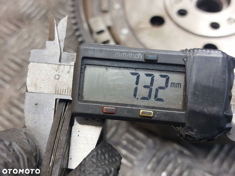 KOŁO DWUMASOWE + TARCZA + DOCISK + ŁOŻYSKO OPOROWE BMW E91 2.0 16V 7560876 - 11