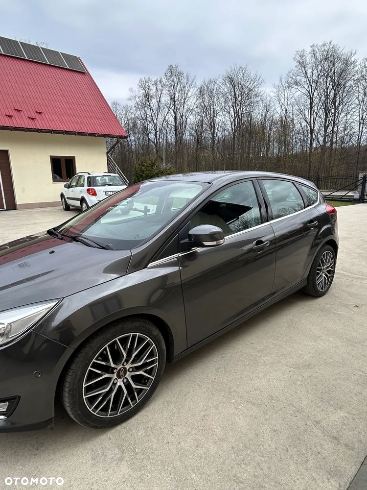 Ford Focus 2.0 TDCi Titanium ASS PowerShift - 2