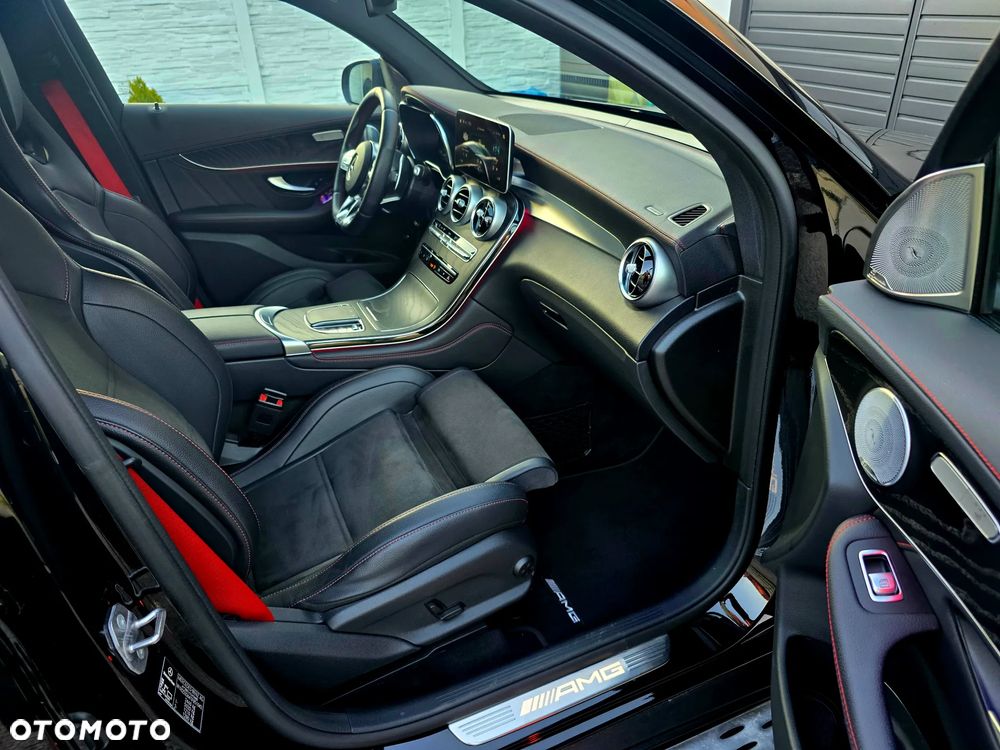 Mercedes-Benz GLC - 25