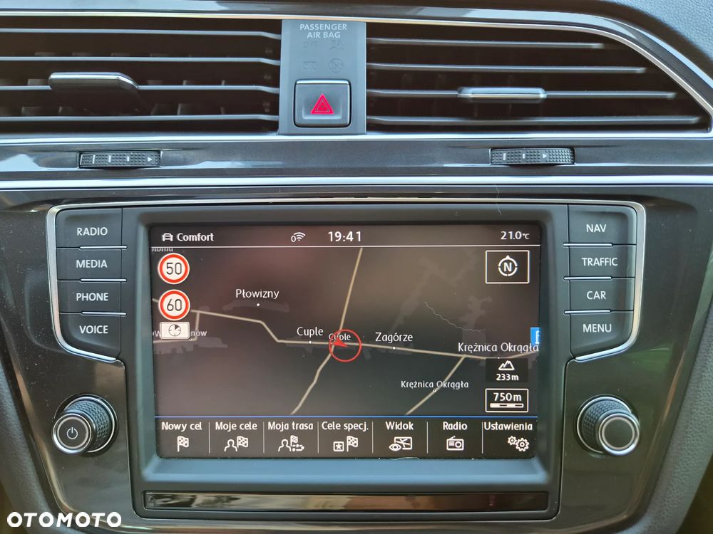 Volkswagen Tiguan 2.0 TDI SCR 4MotION DSG R-Line - 18