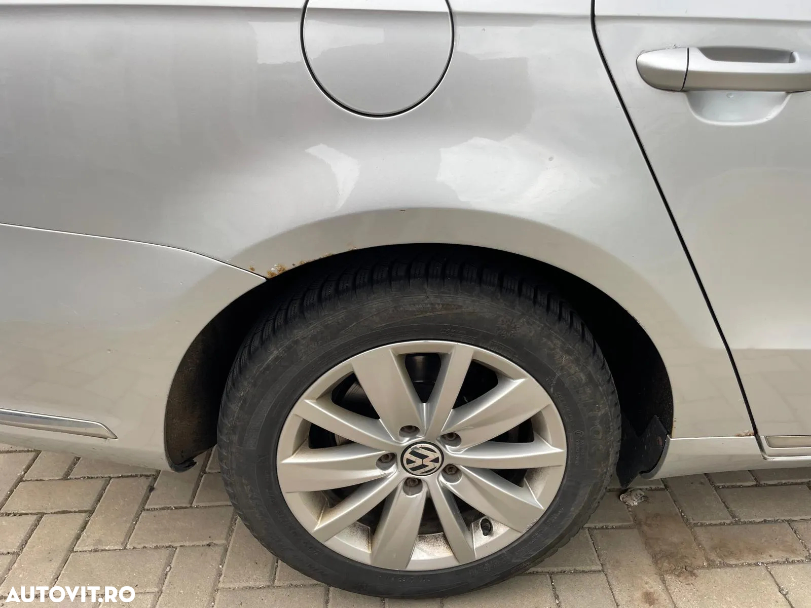 Volkswagen Passat Variant 2.0 Blue TDI SCR Comfortline - 14