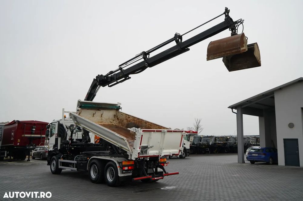 Renault C 430 / 6x4 / BASCUNĂ CU DOUĂ LATE / BASCUNĂ HIDRAULICĂ + HIAB 211 EP-3 HDS / EURO 6 / RADIOCOMANDĂ / ROTATOARE / CUPĂ - 4