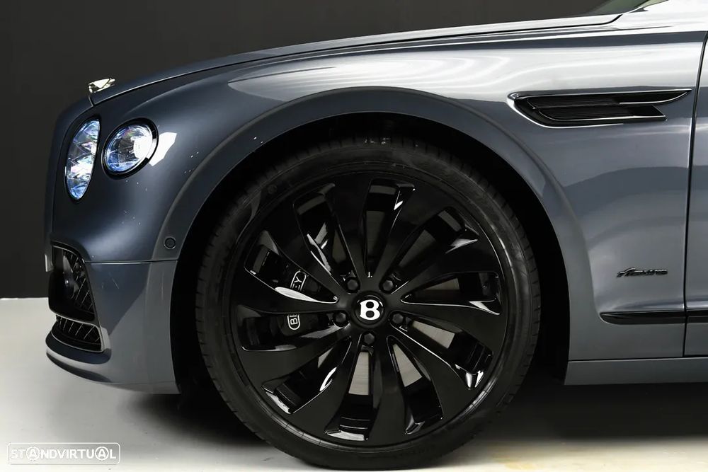 Bentley Flying Spur V8 Azure - 8