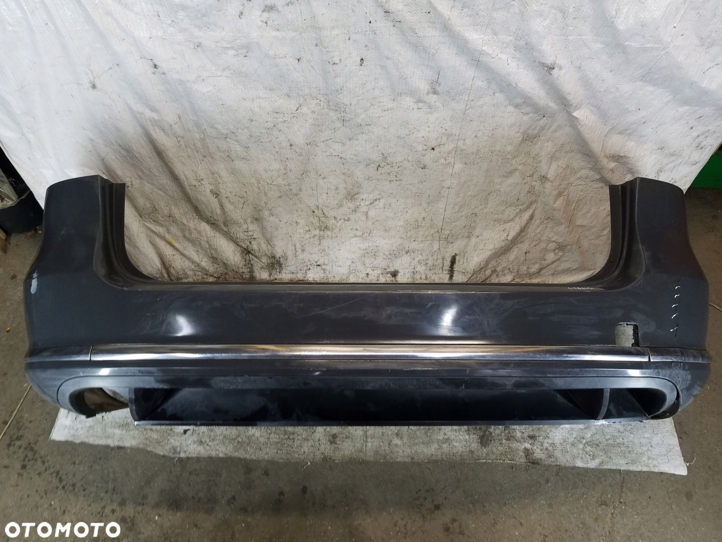 ZDERZAK TYŁ VW PASSAT B7 KOMBI KOD LI7F - 1