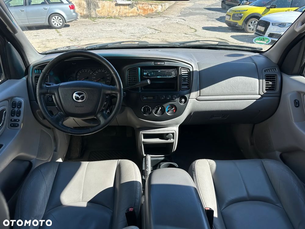 Mazda Tribute 3.0 V6 Exclusive - 5