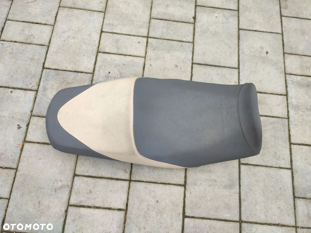 Kanapa, siedzenie, fotel Yamaha FZS 1000 Fazer - 1