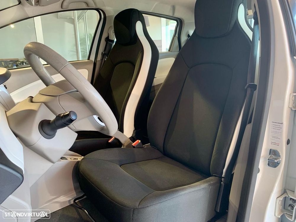 Renault Zoe - 14