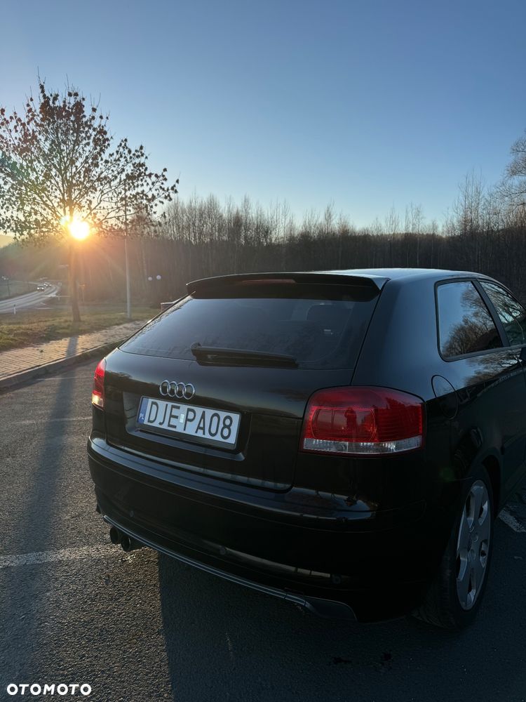 Audi A3 3-drzwiowe 1.6 Ambition - 2