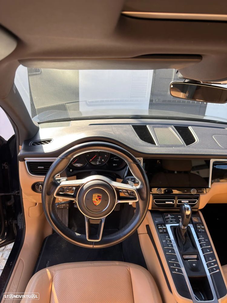 Porsche Macan Standard - 14