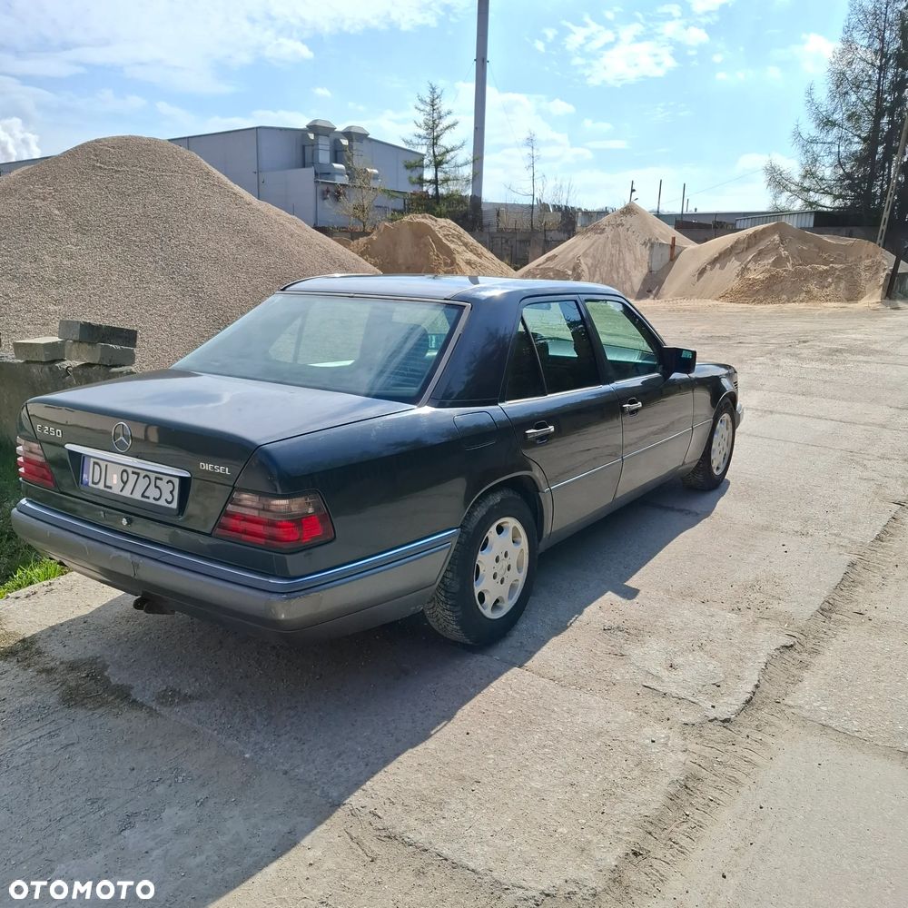 Mercedes-Benz Klasa E - 5