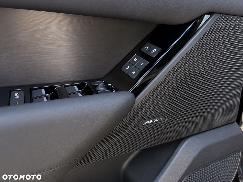 Land Rover Range Rover Velar 3.0 P400 mHEV Dynamic SE - 11