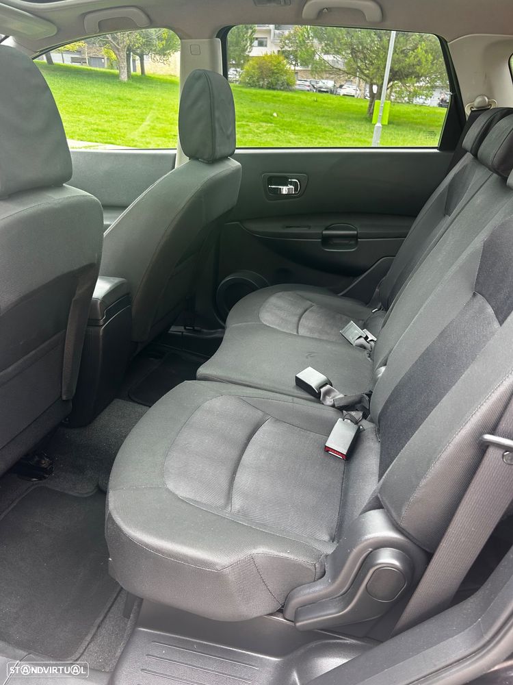Nissan Qashqai +2 1.6 dCi Tekna Premium 18 360 - 18