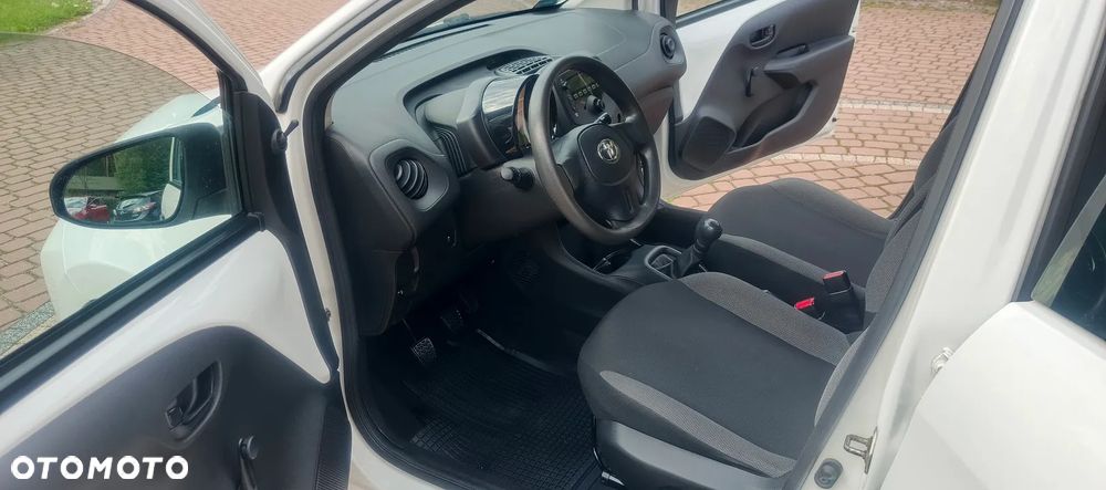 Toyota Aygo 1.0 VVT-i Sprint EU6 - 21