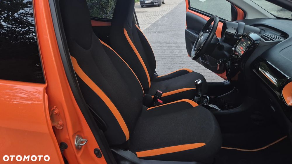Toyota Aygo 1.0 VVT-i Color Edition - 19
