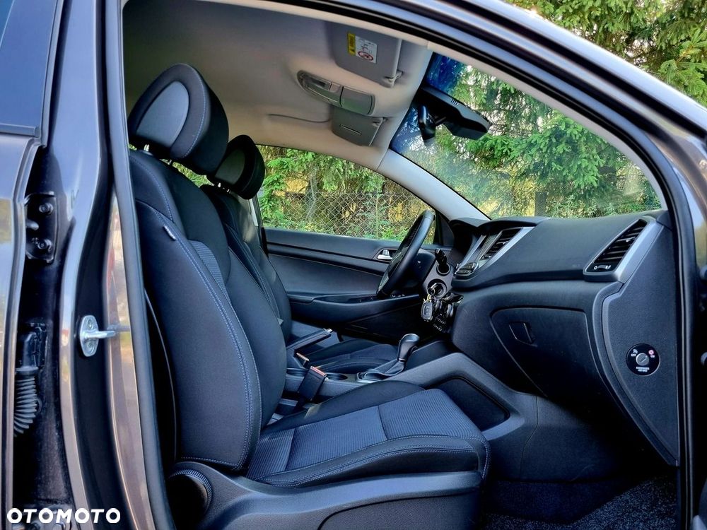 Hyundai Tucson blue 1.7 CRDi 2WD DCT Premium - 11