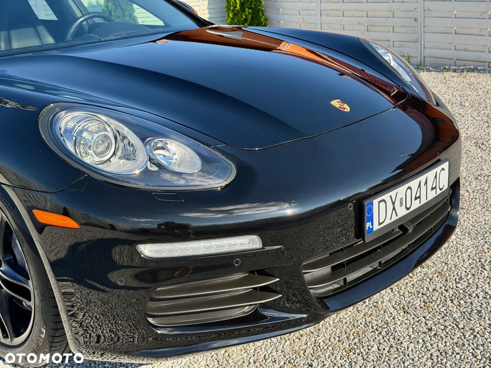 Porsche Panamera 4 PDK Edition - 34