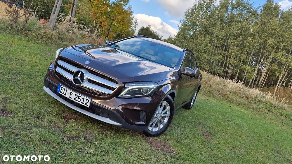 Mercedes-Benz Gla 2015 photo 2