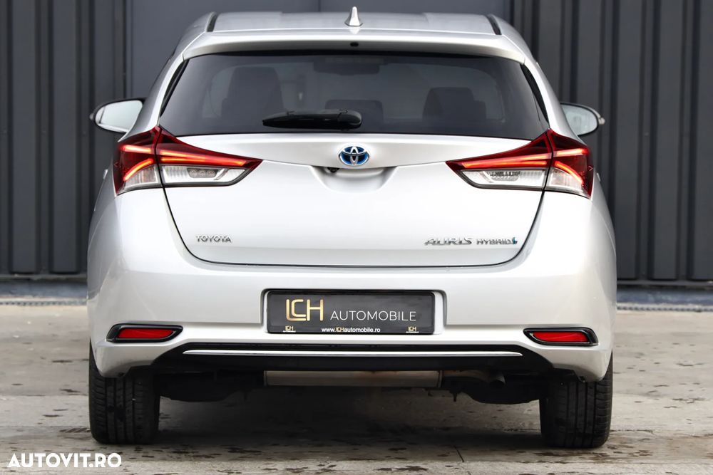 Toyota Auris 1.8 L VVT-i Hybrid Sol - 11