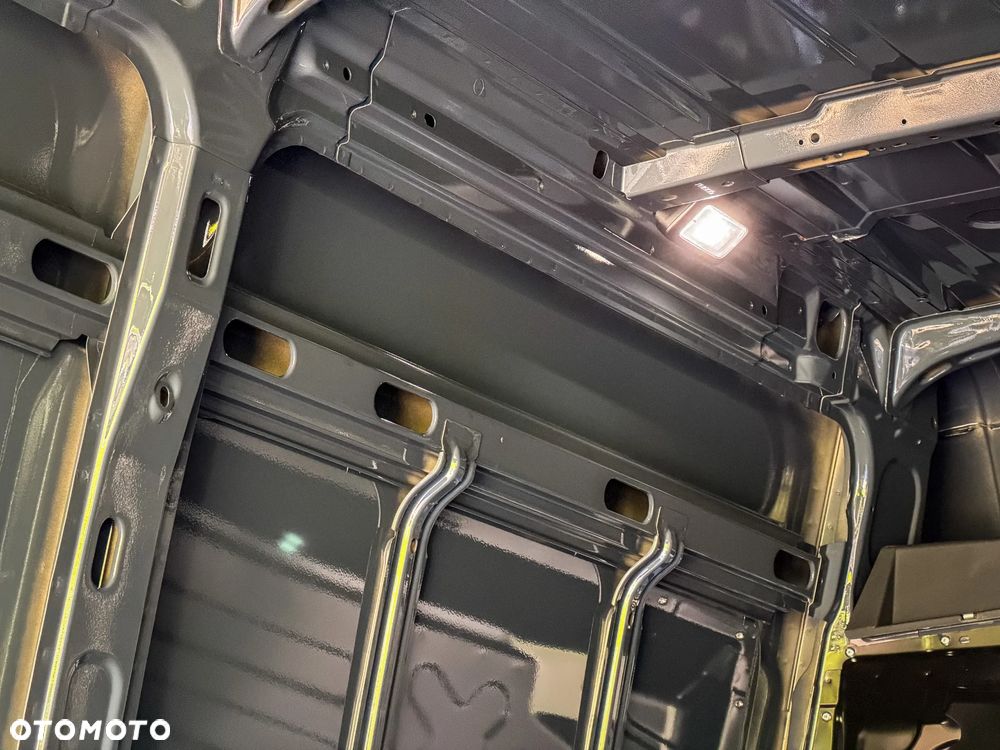 Iveco 35S16HA8V automat od ręki L3H2 - 19