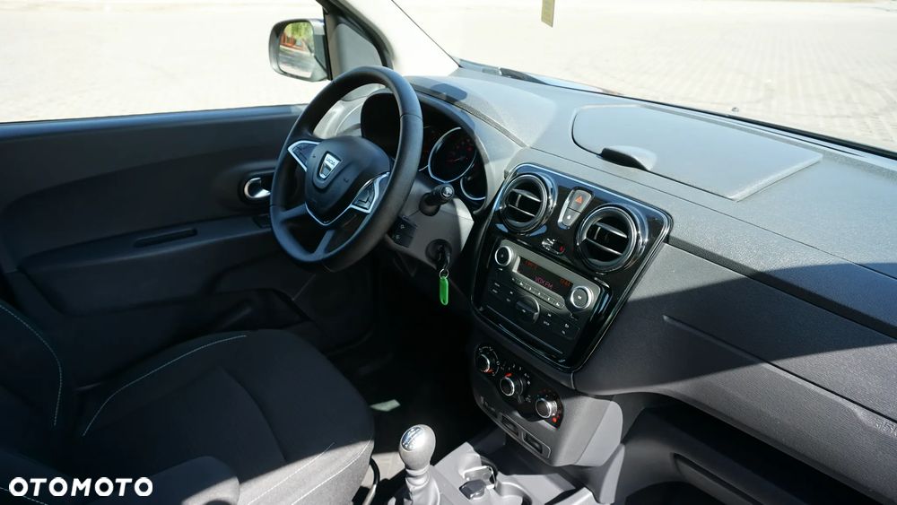 Dacia Lodgy 1.5 Blue dCi Laureate S&S - 31