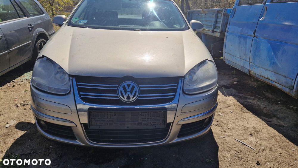 Sprzedam Lampa przednia Golf V Jetta Lift - 1