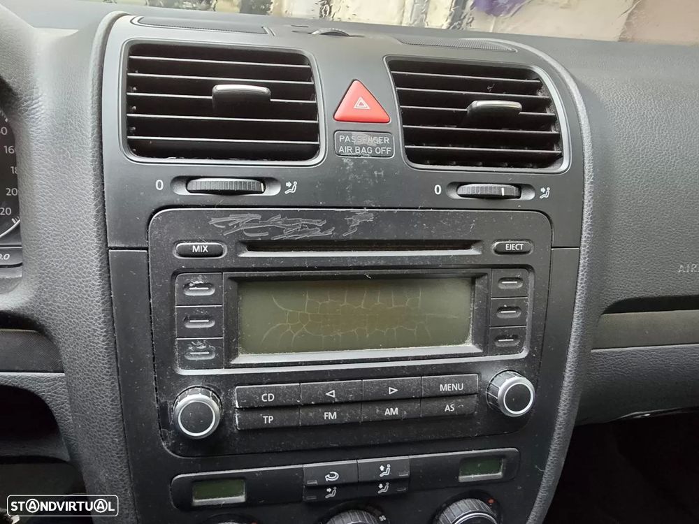 VW Golf 1.4i Trendline AC - 17