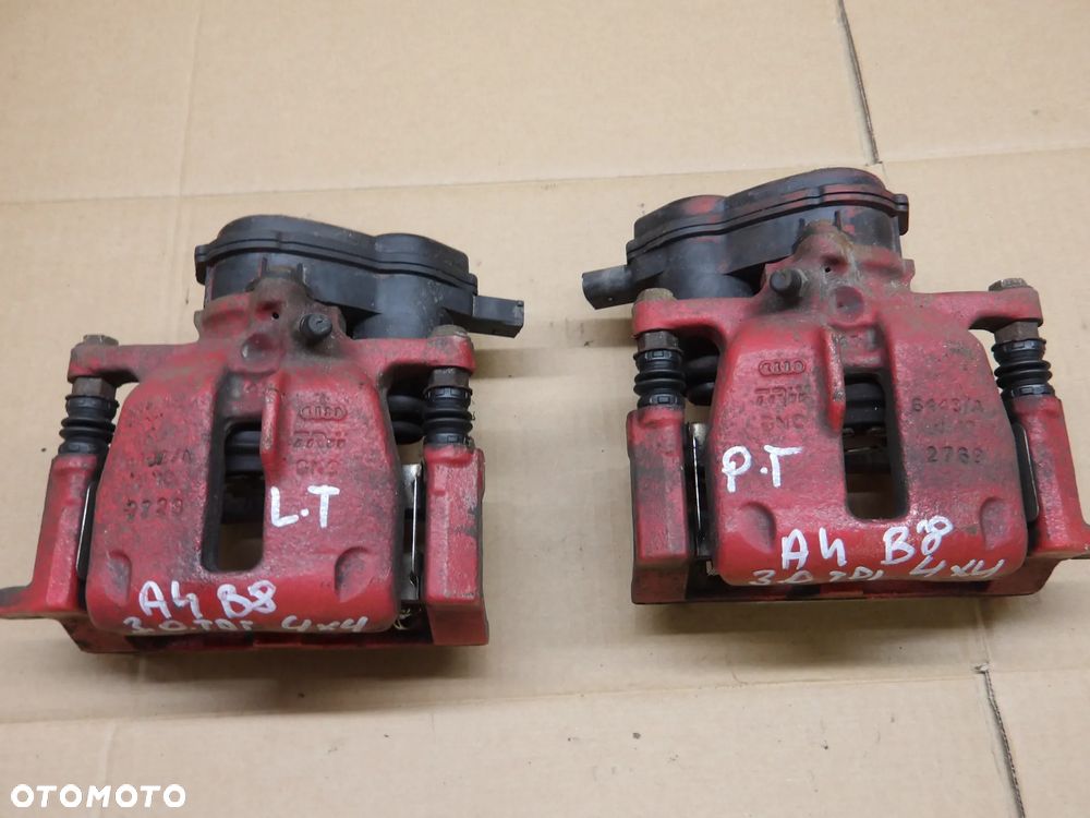 AUDI A4 B8 KOMBI 08-12 3.0TDI ZACISK HAMULCOWY PRAWY LEWY TYŁ - 1