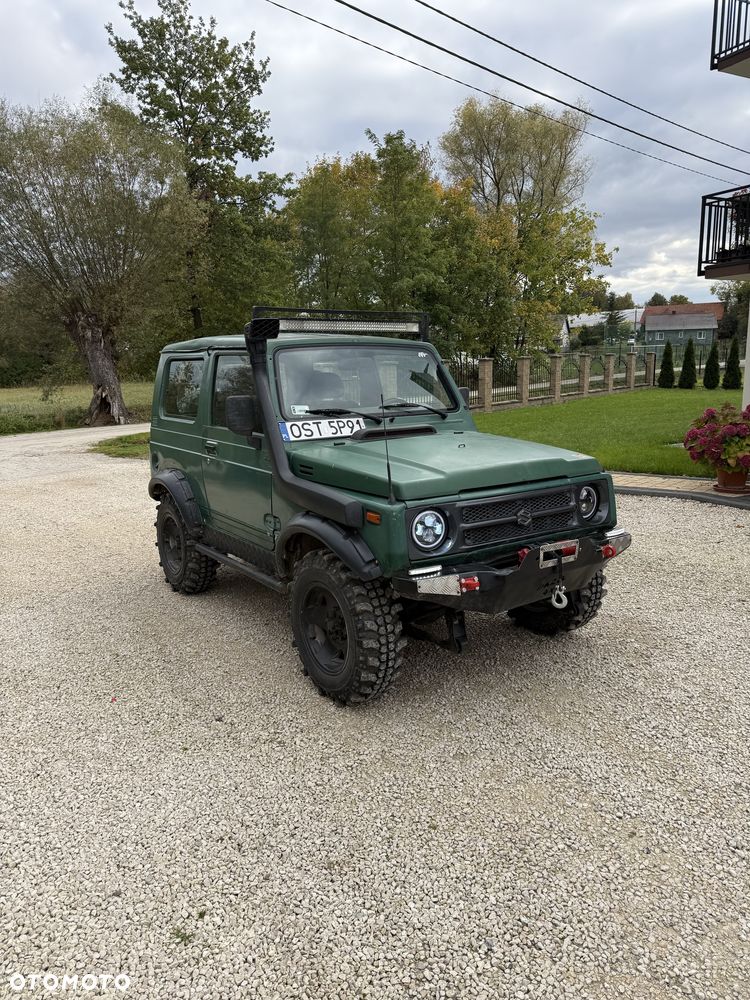 Suzuki Samurai