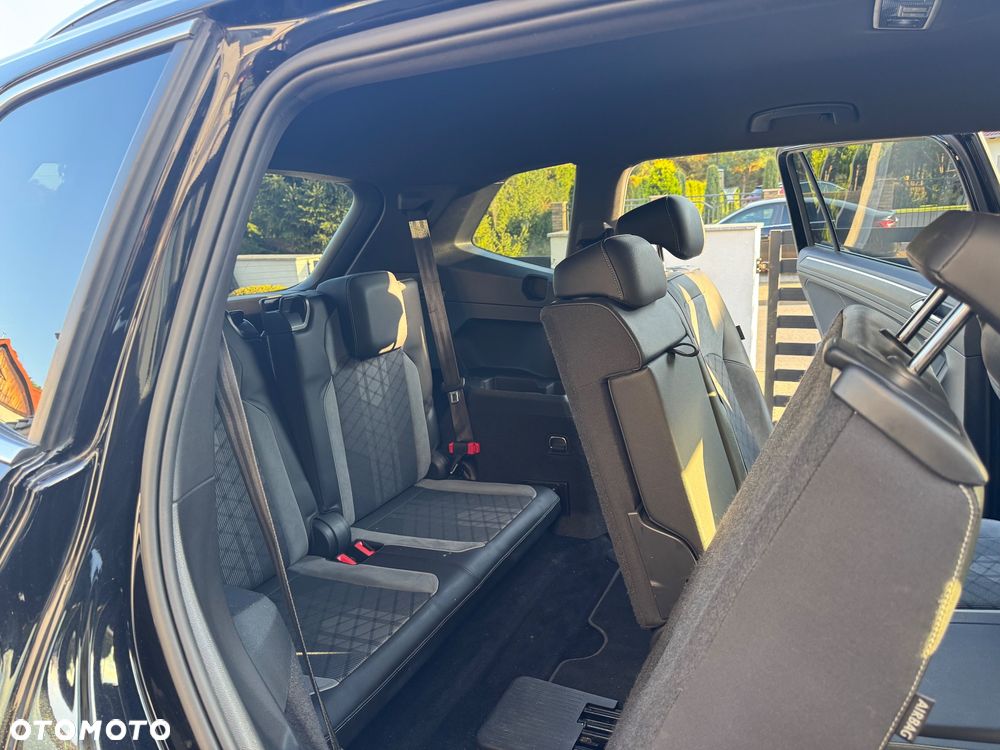 Volkswagen Tiguan Allspace 2.0 TSI 4Mot R-Line DSG - 26