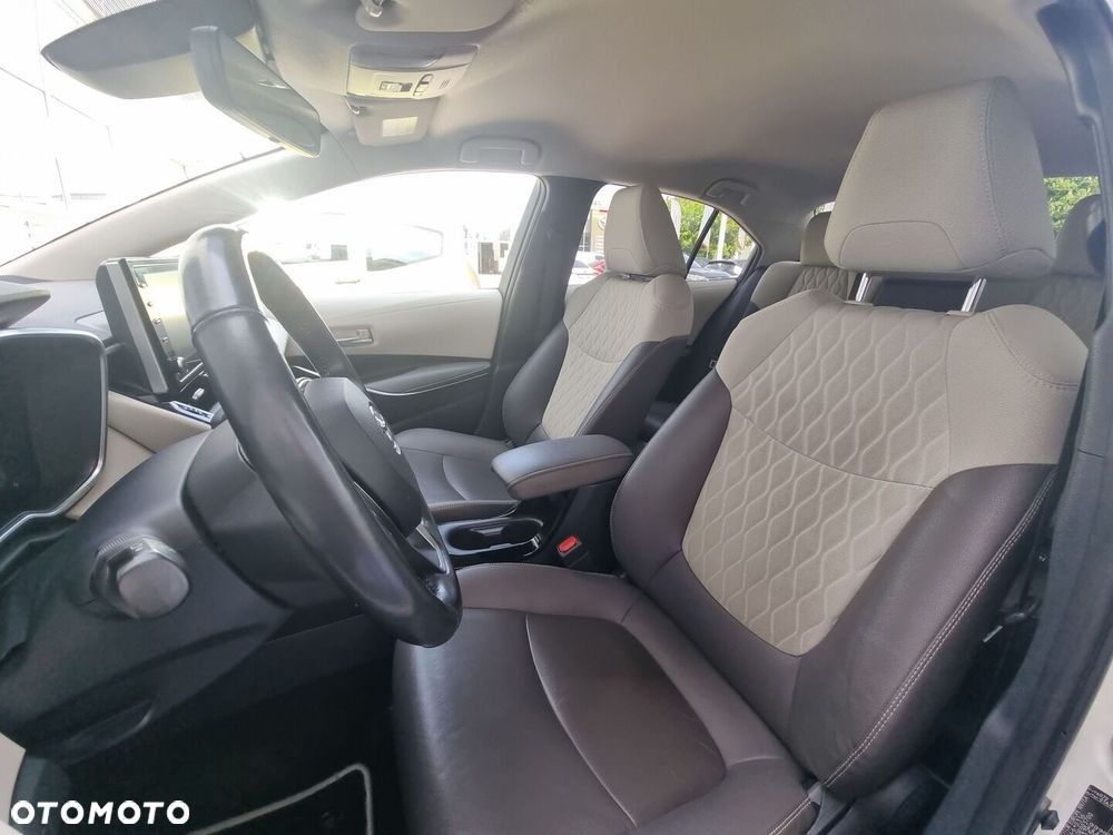 Toyota Corolla 1.8 Hybrid Executive - 15