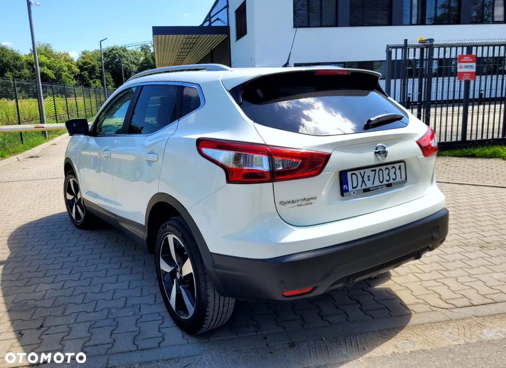 Nissan Qashqai 1.6 DIG-T N-Connecta - 12