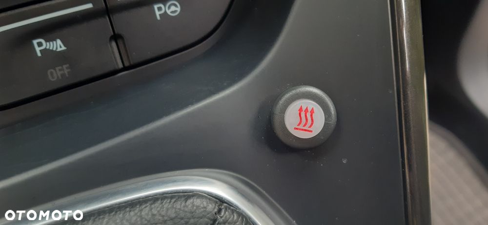 Ford C-MAX 1.5 EcoBoost Titanium ASS - 20