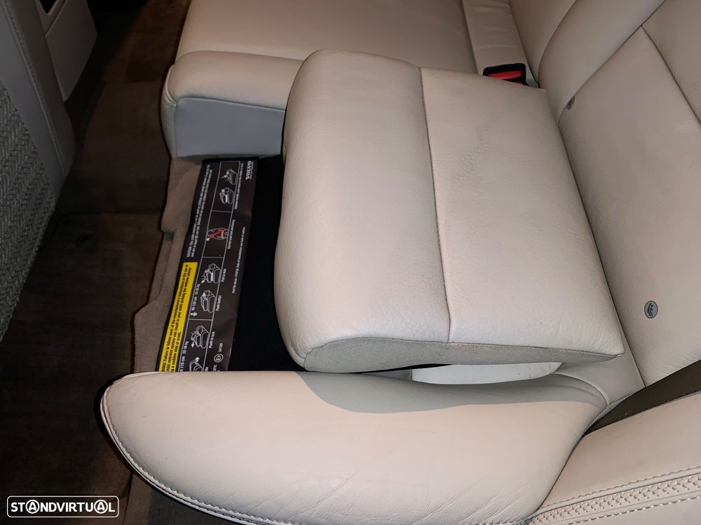 Volvo XC 70 2.0 D4 Momentum Start/Stop - 18