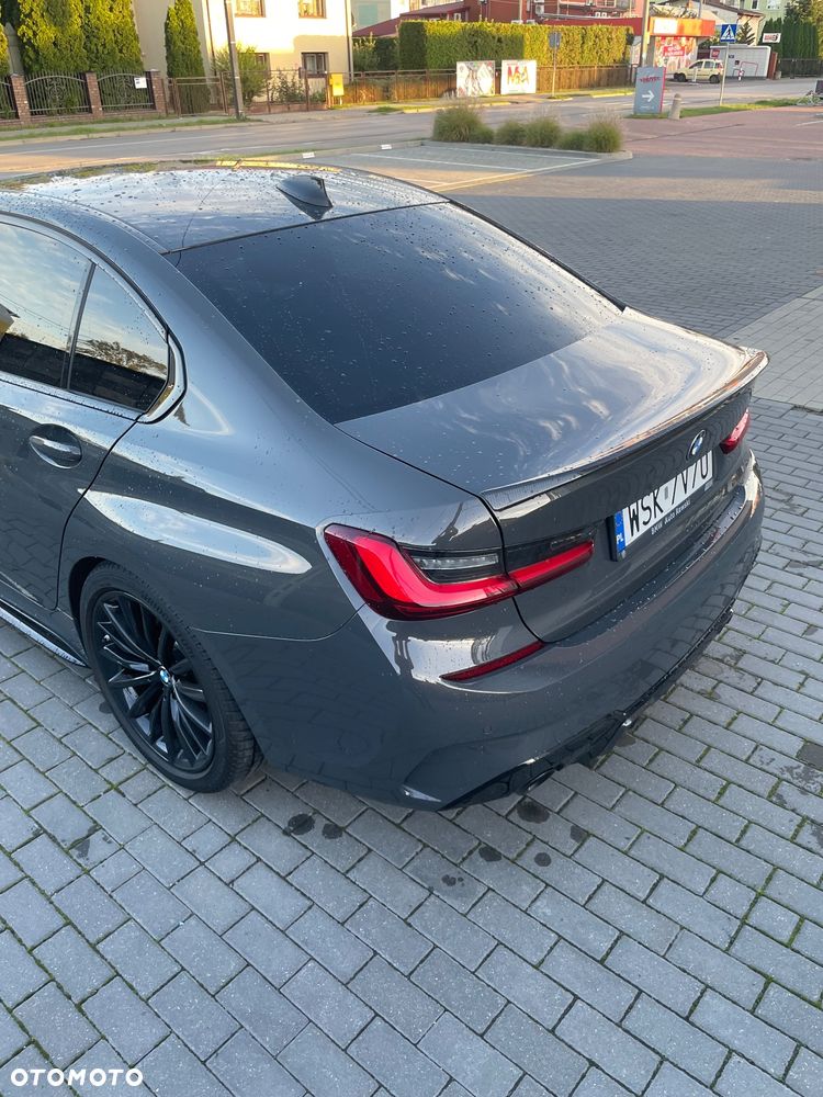 BMW Seria 3 330d xDrive M Sport sport - 12