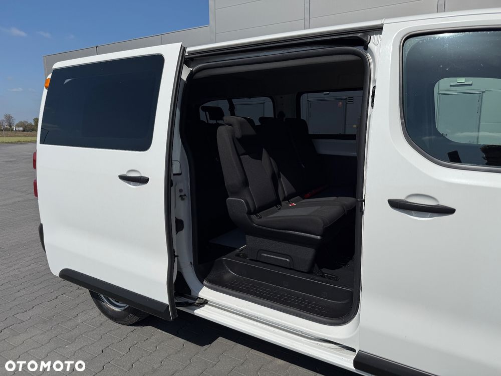 Opel Vivaro - 22