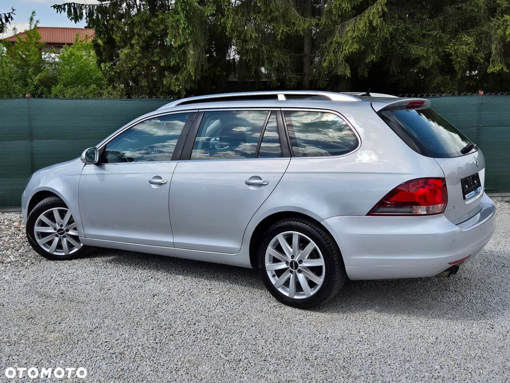 Volkswagen Golf 2.0 TDI DPF Highline - 15