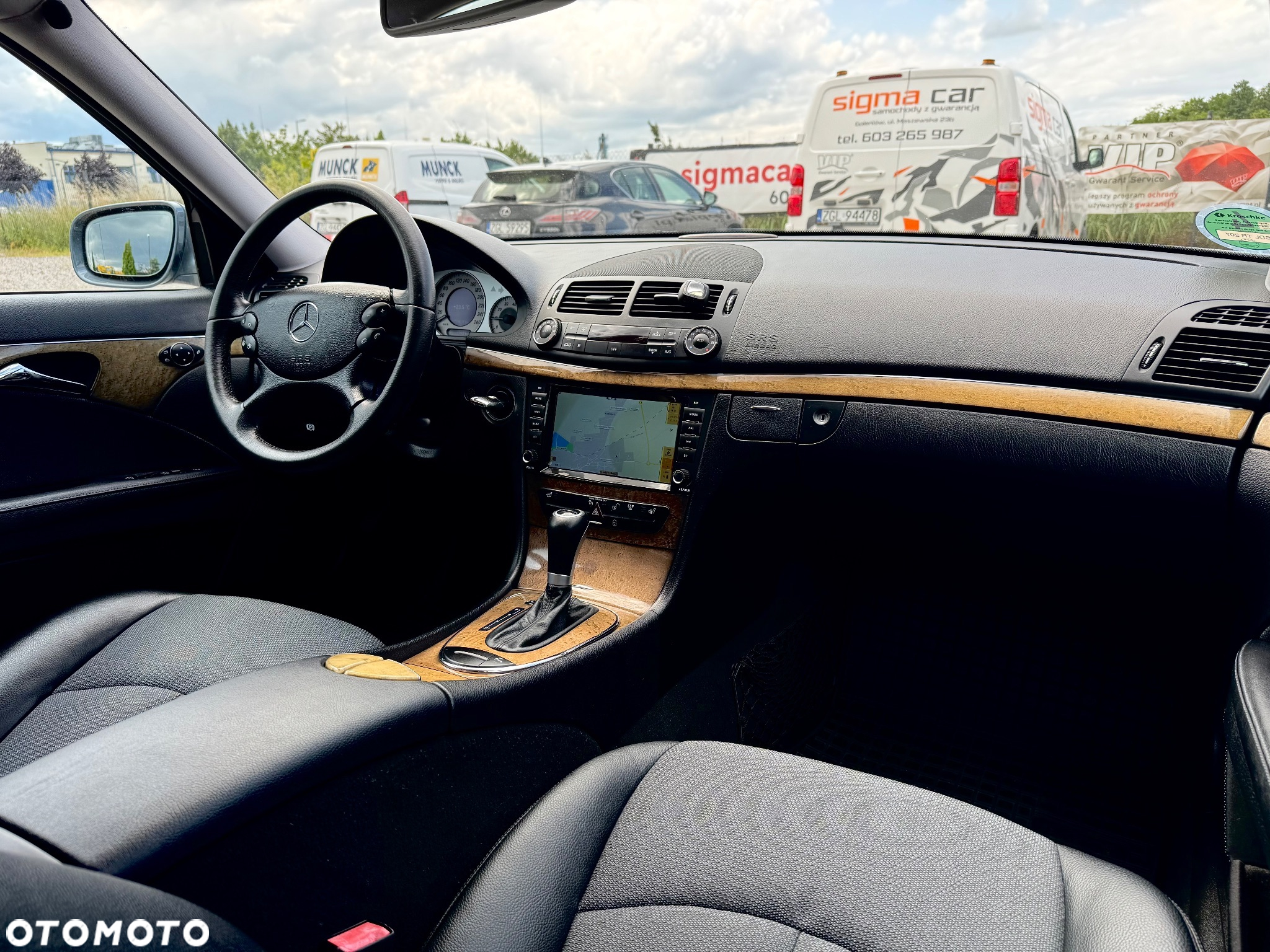 Mercedes-Benz Klasa E 200 T Kompressor Automatik Avantgarde - 33