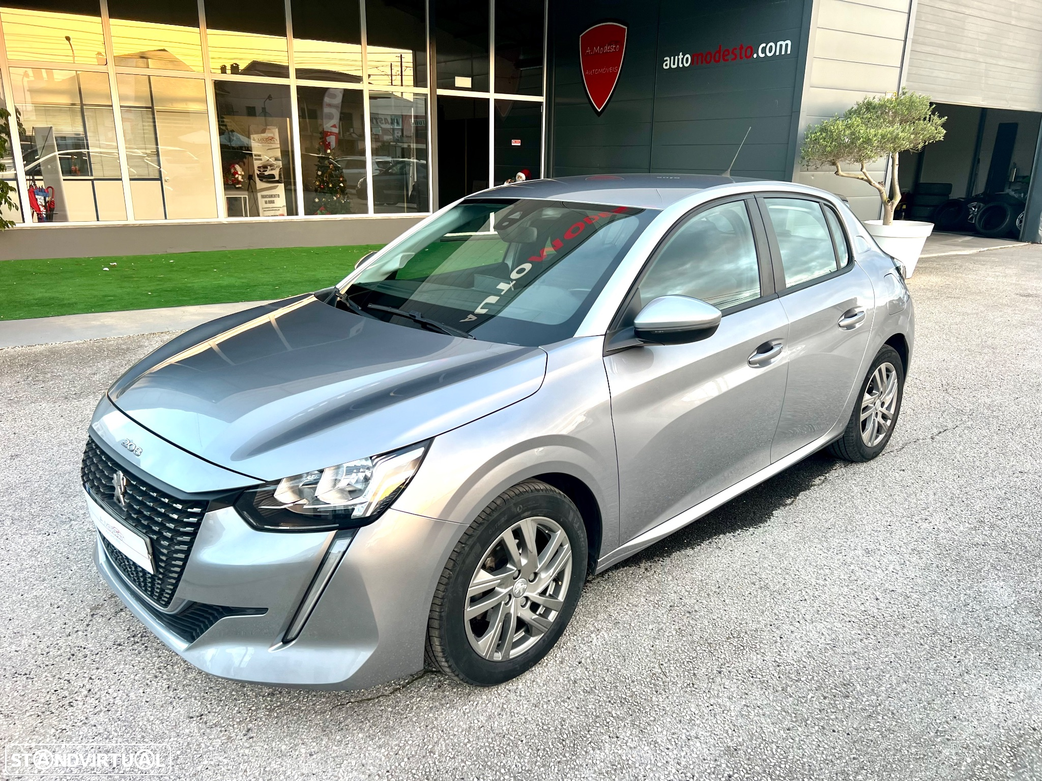 Peugeot 208 1.2 PureTech Active Pack - 2