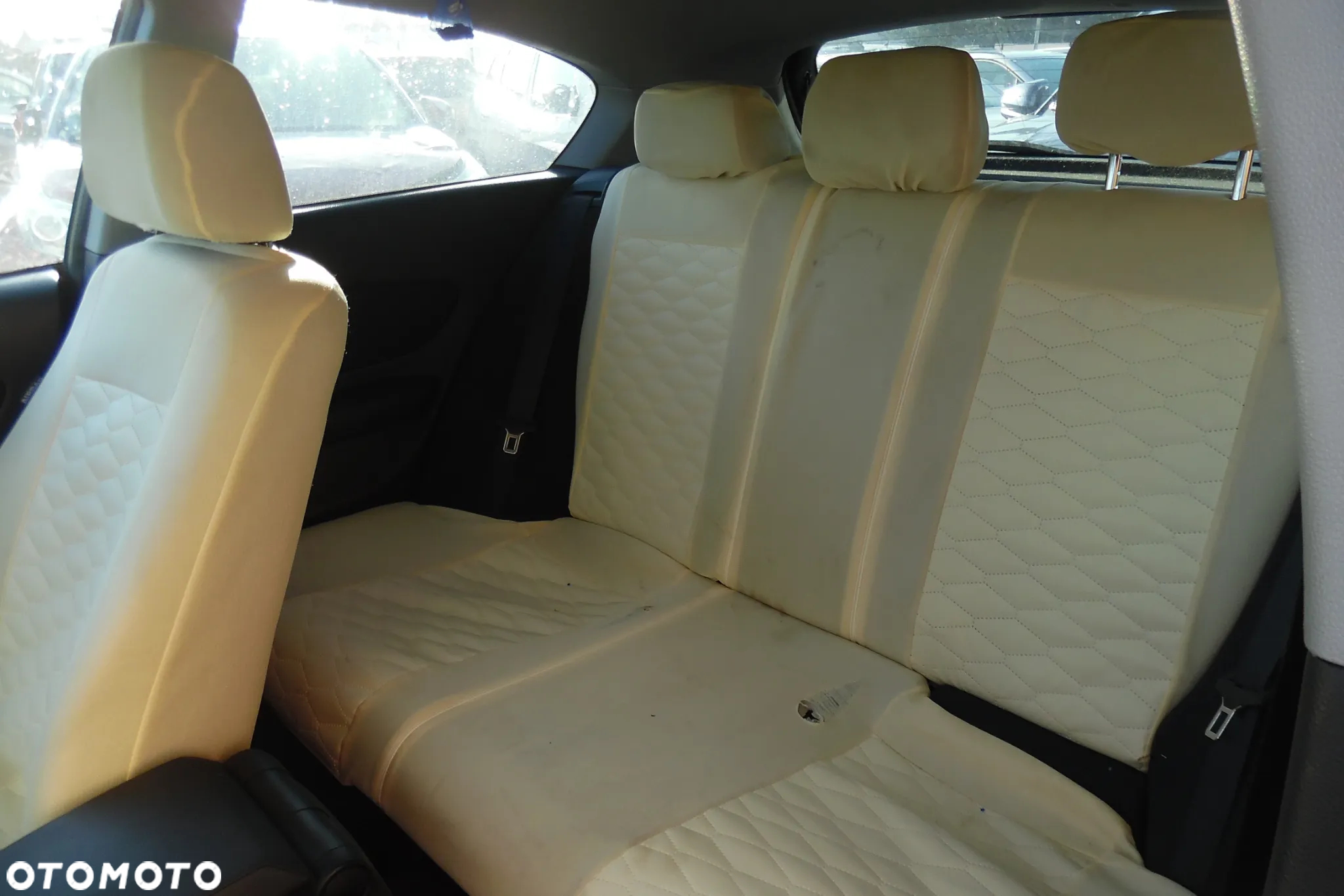 BMW Seria 1 116i - 10
