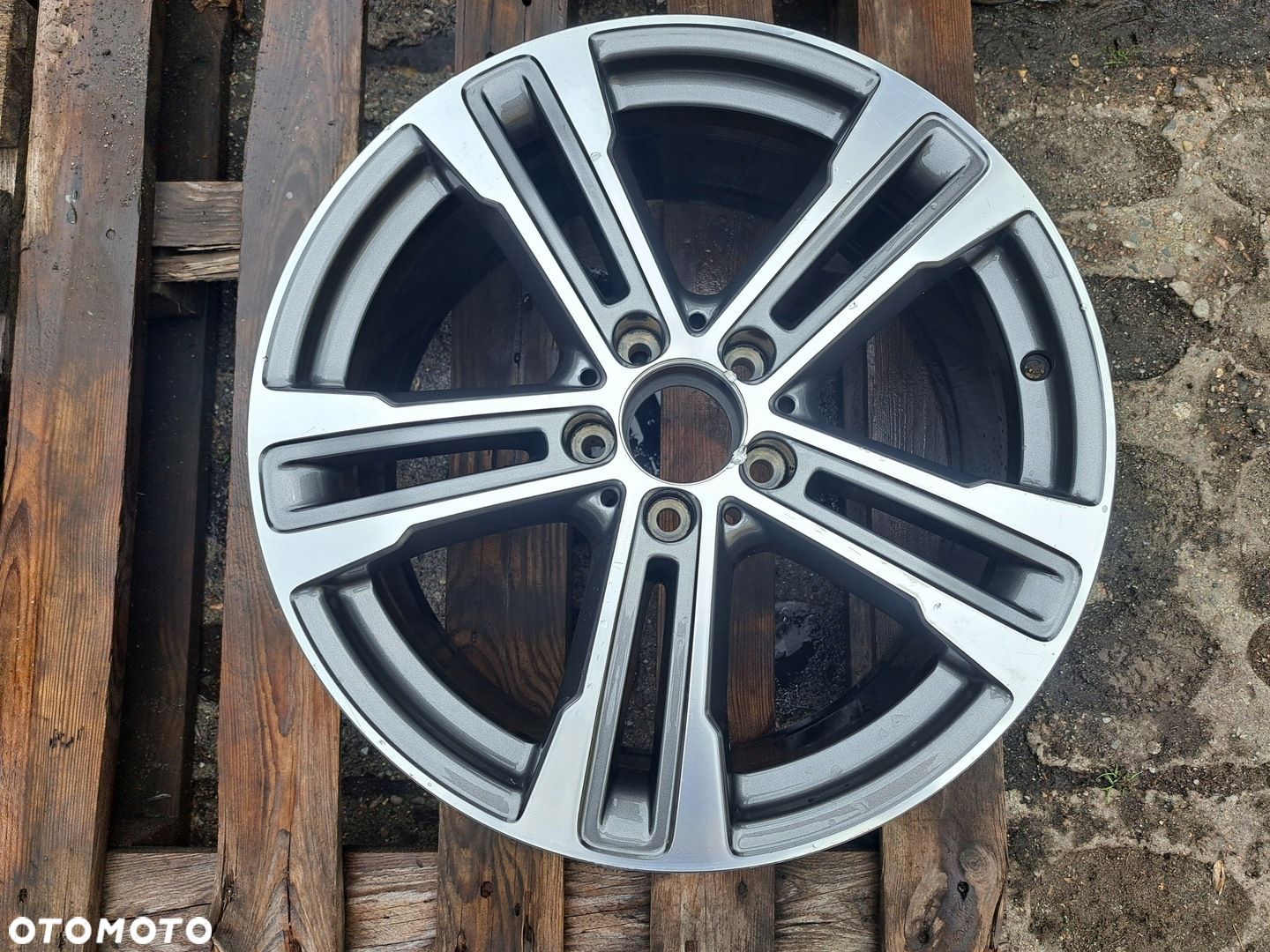 Oryg. Mercedes E-Klasa 213 A213 W213 8j 18 et43 A2134015700 4699C - 1