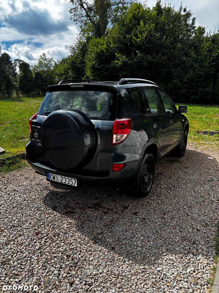Toyota RAV4 2.2 D-4D Luna - 5