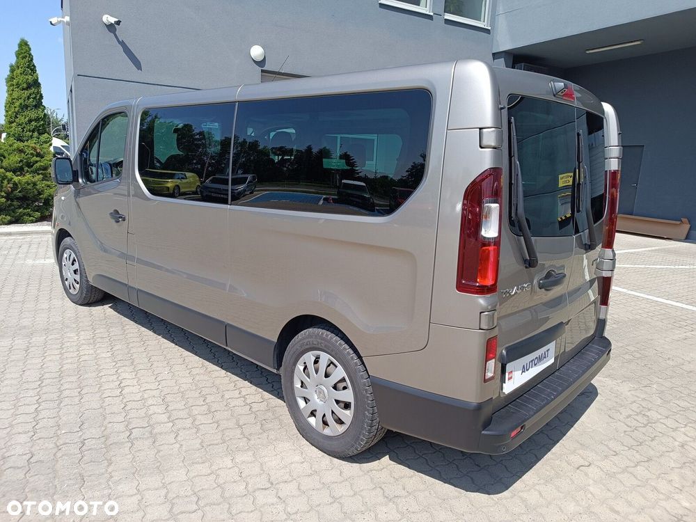 Renault Trafic - 22