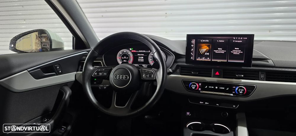 Audi A4 35 TDI S line S tronic - 13