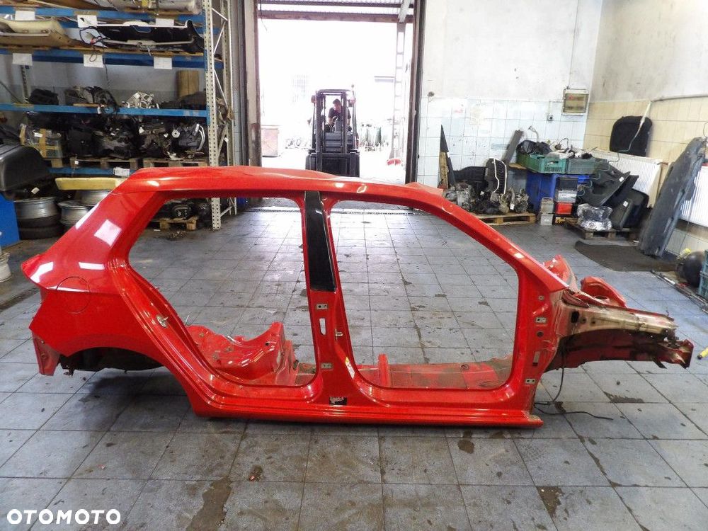 SKODA FABIA III 3 HATCHBACK PRÓG PRAWY  LF3K - 4