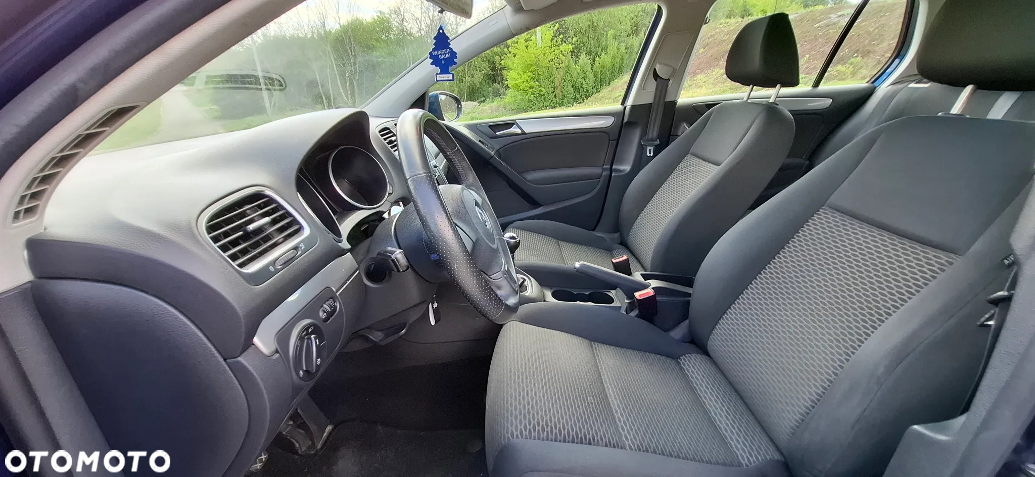 Volkswagen Golf 1.6 Comfortline - 16