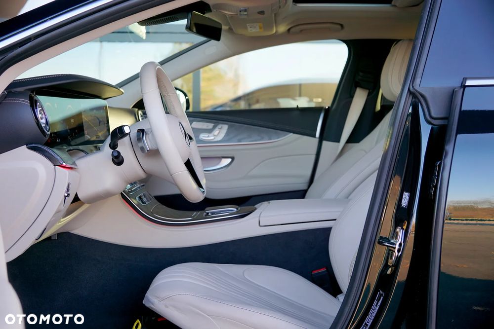 Mercedes-Benz CLS 400 d 4Matic 9G-TRONIC AMG Line - 19