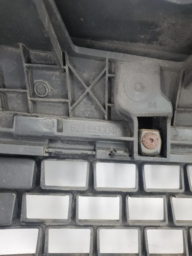 GRILL ATRAPA CHROM LOGO IV MASTER RENAULT MASTER III LIFT 623109004R - 9