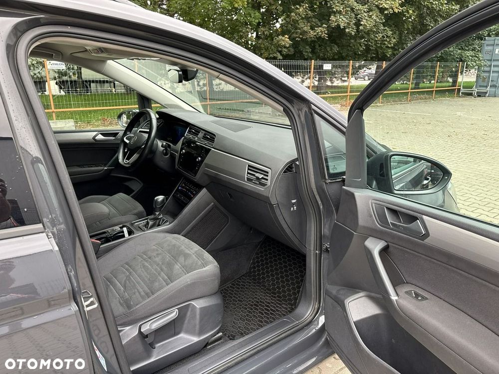 Volkswagen Touran 1.5 TSI EVO Comfortline DSG - 16