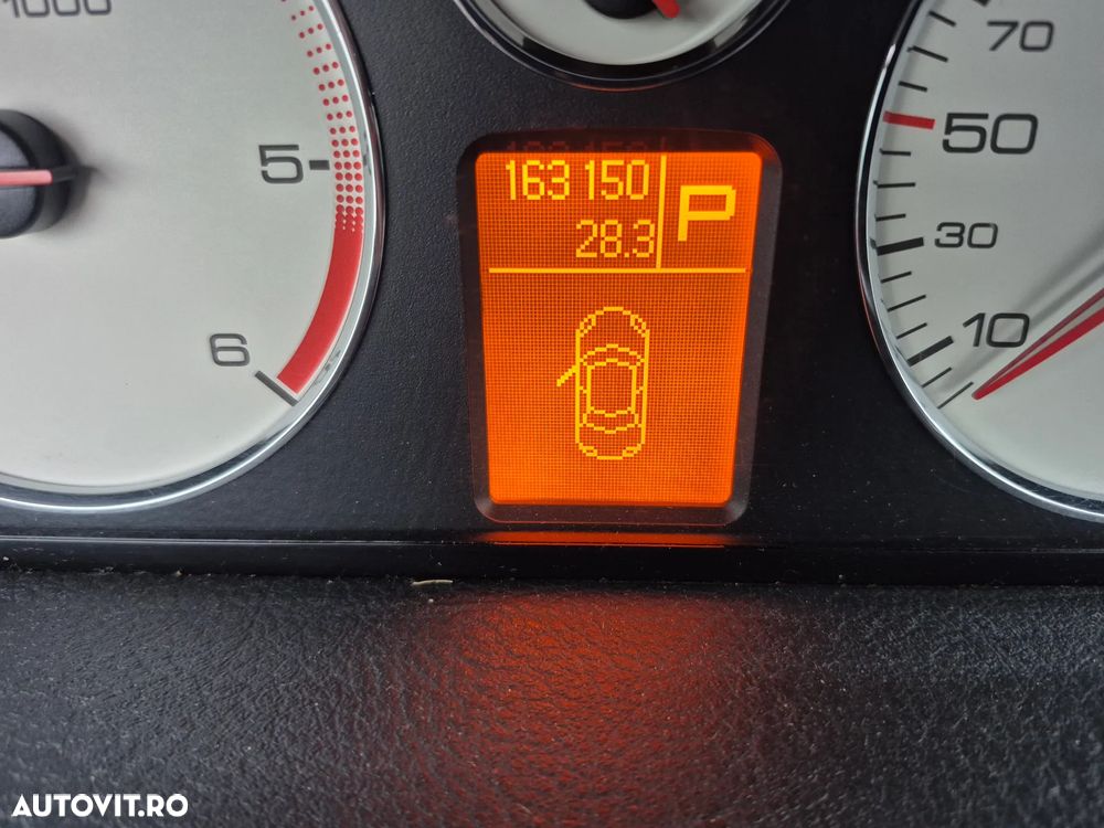 Peugeot 407 HDi 165 Automatik Business Line - 7