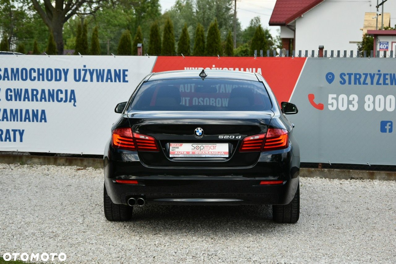 BMW Seria 5 520d - 8